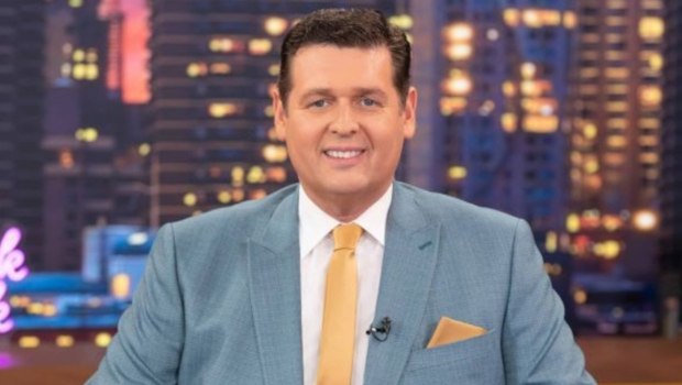 Αναχρονισμού συνέχεια από το περιβάλλον Καρυστιανού: Ο δικηγόρος της θέλει μοναρχία και μοιχεία να τεθούν σε... διαβούλευση