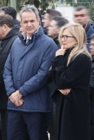 Το τελευταίο «αντίο» στον πατριάρχη της Βιοχάλκο, Νίκο Στασινόπουλο - Παρόντες Κυριάκος Μητσοτάκης & Παύλος Ντε Γκρες