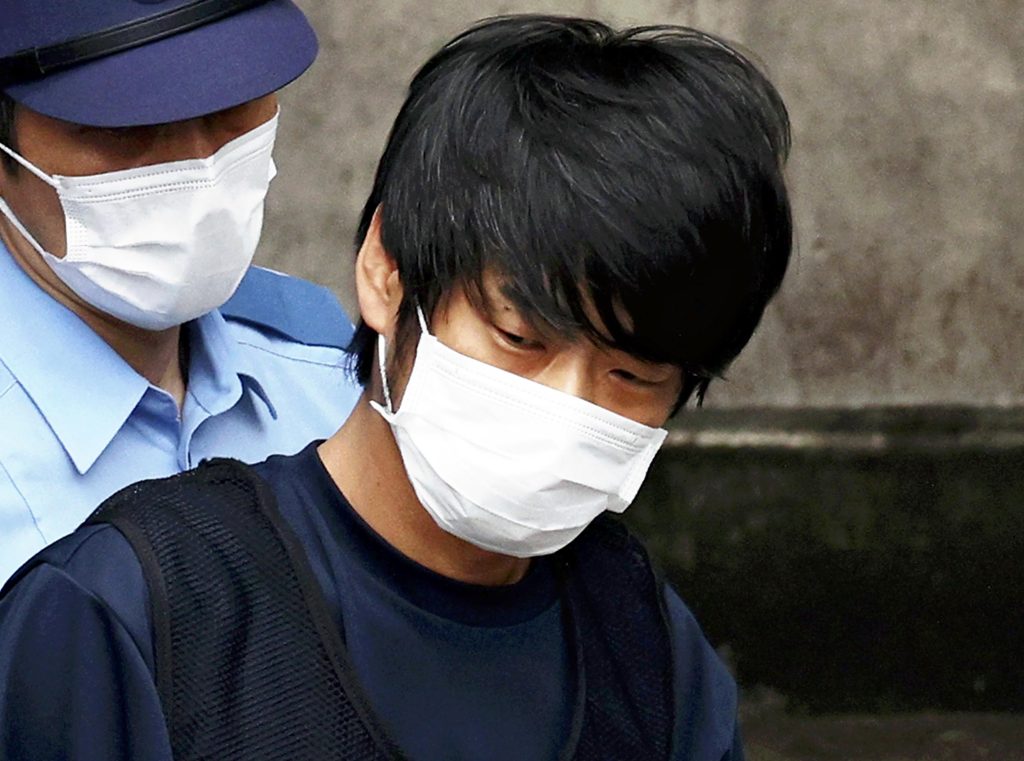 Ιαπωνία: Δικαστήριο καταδίκασε σε ισόβια κάθειρξη τον δολοφόνο του πρώην πρωθυπουργού Σίνζο Άμπε