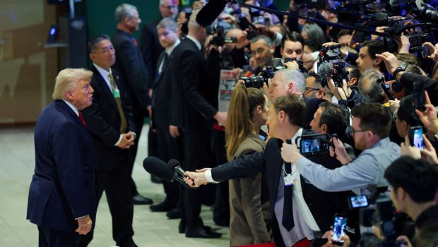 Τραμπ: «Άσχημα πράγματα θα συμβούν» στην Ευρώπη και το Ηνωμένο Βασίλειο αν «δεν αλλάξουν τον τρόπο τους»