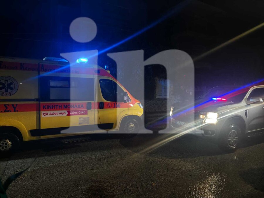 Νεκρή γυναίκα στη Γλυφάδα - Καταπλακώθηκε από ΙΧ που παρασύρθηκε από ορμητικά νερά