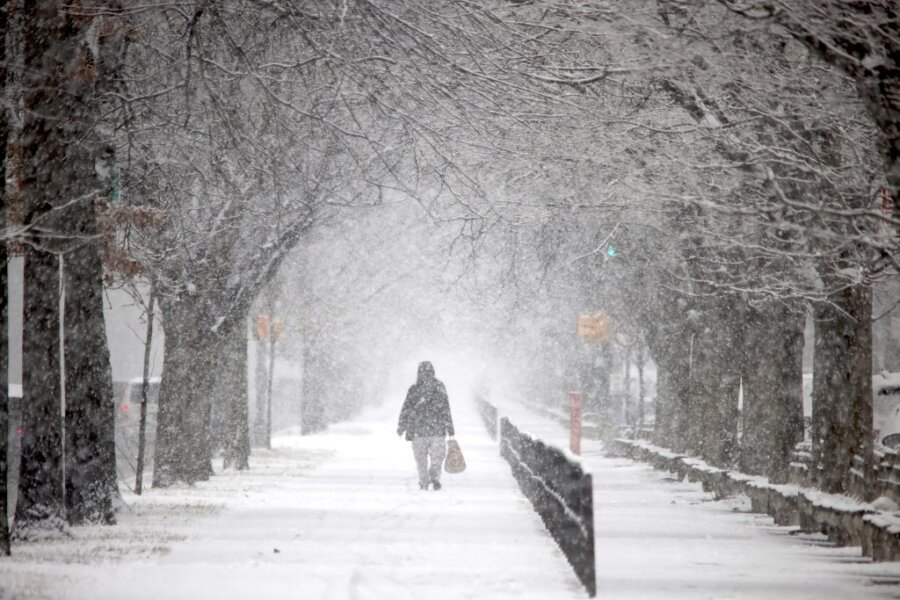 Σφοδρές χιονοπτώσεις και πολικό ψύχος θα πλήξουν το κεντρικό και ανατολικό τμήμα των Ηνωμένων Πολιτειών