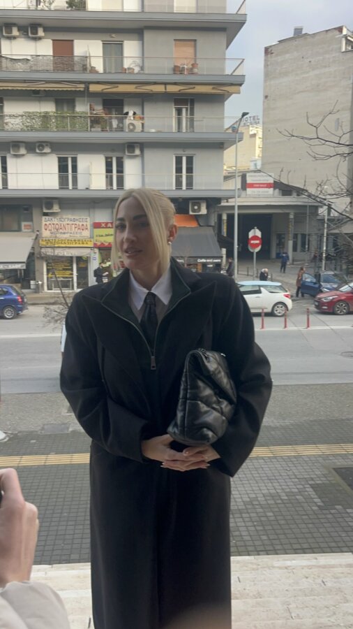 Ιωάννα Τούνη: Έφτασε στο Μέγαρο Θεσσαλονίκης για την υπόθεση revenge porn – Κρίσιμη η σημερινή μέρα