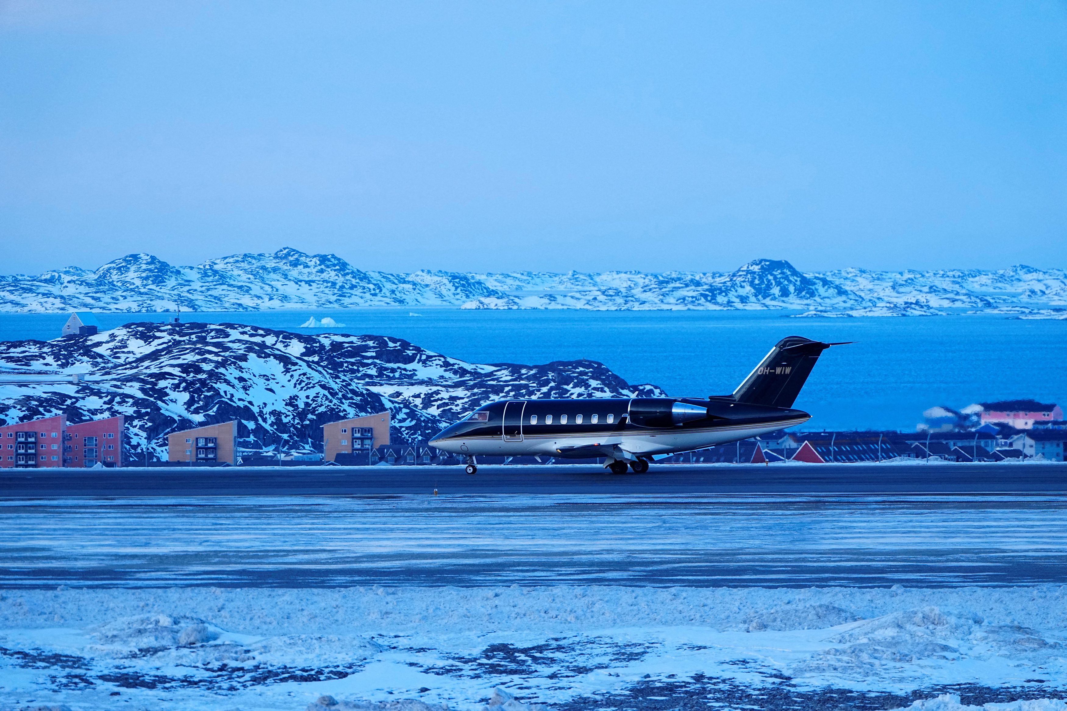 Γροιλανδία: ΝΑΤΟ-Δανία συμφωνούν να ενισχύσουν την ασφάλεια στο νησί – Στο Νούουκ η πρωθυπουργός Φρέντερικσεν
