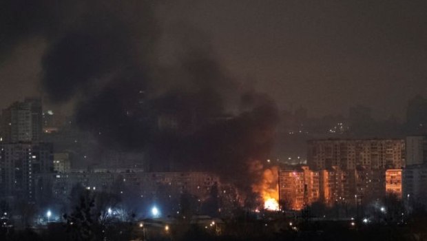 Ουκρανία: Αιματηρές ρωσικές επιδρομές σε Κίεβο και Χάρκοβο