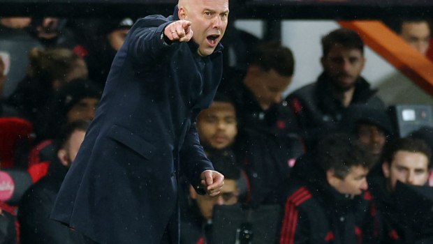 Ο Σλοτ «τρέλανε» τους οπαδούς της Λίβερπουλ με το 4-2-2-2