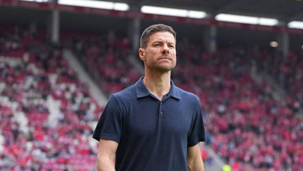 Κοντά σε νέα εποχή η Λίβερπουλ: «Απολύεται ο Σλοτ, τον αντικαθιστά ο Αλόνσο»