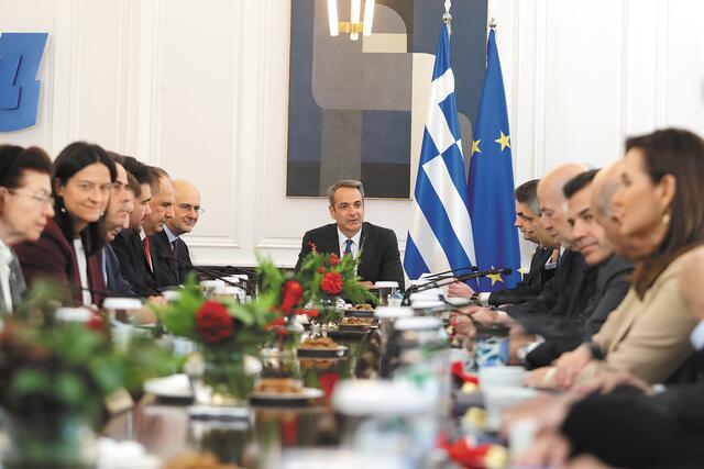 «Κράτος» και «στέγη» στο πρώτο Υπουργικό του 2026 – Ποιες αλλαγές έρχονται, τι ζητάει ο Μητσοτάκης