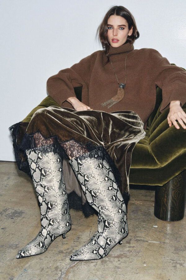 Animal print μπότες: Το trend που αντικαθιστά το μαύρο φέτος τον χειμώνα