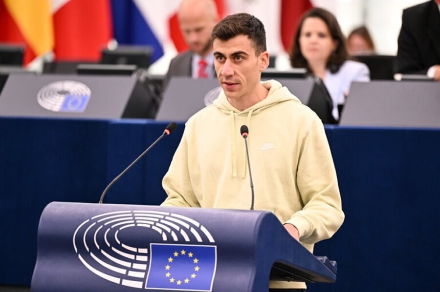 Σάλος με τον Φειδία Παναγιώτου που χαρακτήρισε «τρελούς» παραολυμπιονίκες με νοητική στέρηση