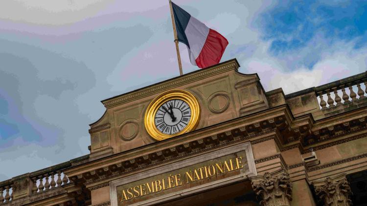 Γαλλική σημαία στη Βουλή