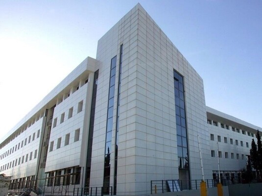 Σύγχρονο κτήριο υπουργείου