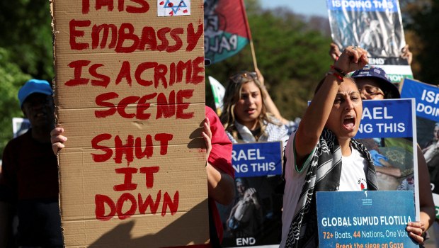 Η Νότια Αφρική απελαύνει τον κορυφαίο διπλωμάτη του Ισραήλ - Και το Τελ Αβίβ πληρώνει με το ίδιο νόμισμα