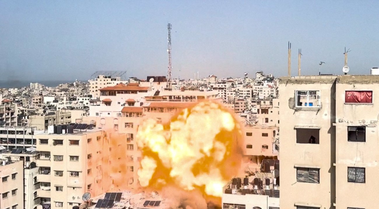 Ισραήλ: Τουλάχιστον 31 νεκροί από επιθέσεις στη Γάζα - Θανατηφόρο χτύπημα και στον Λίβανο