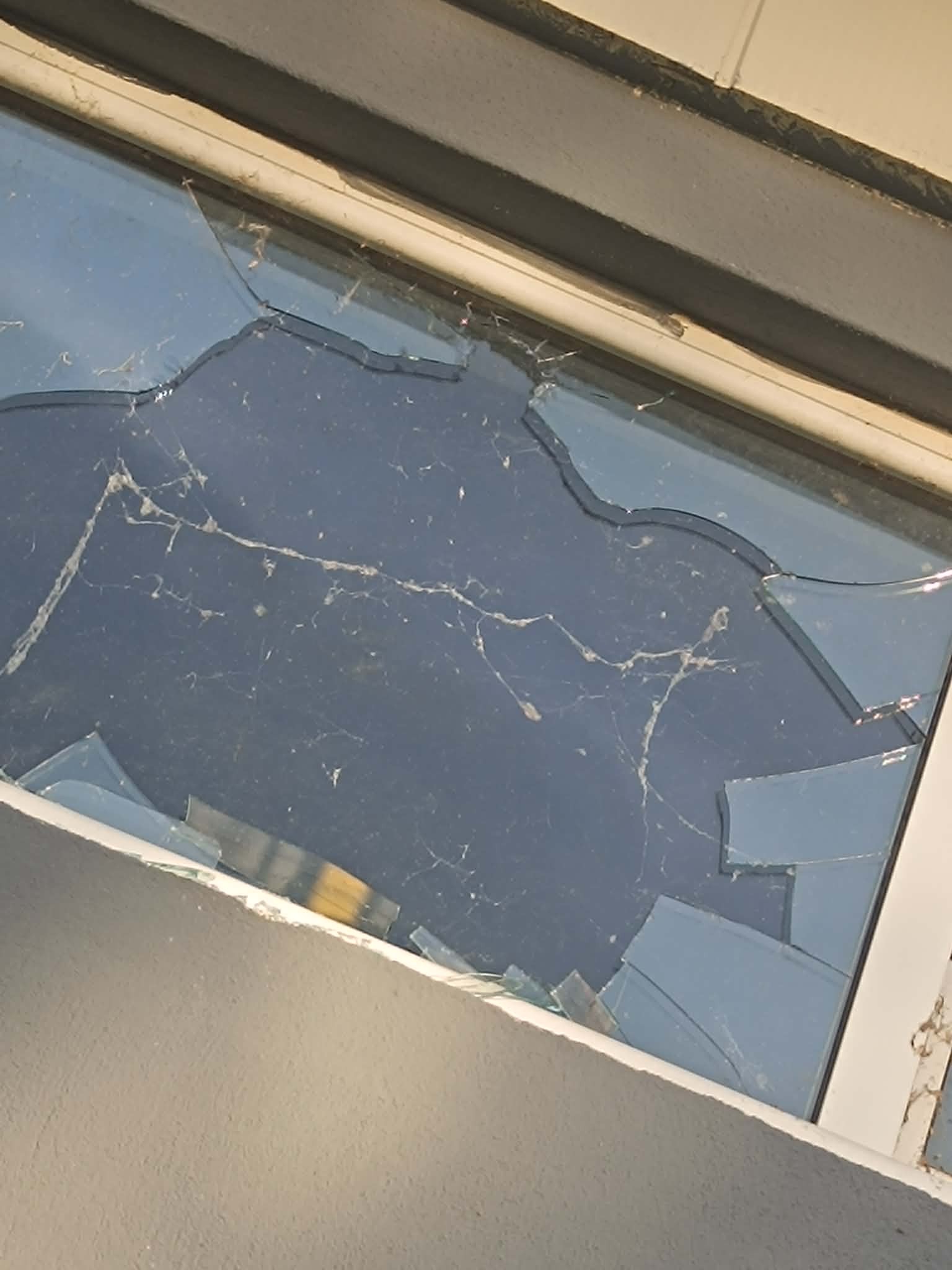 argiropouli-gipedo-bandal