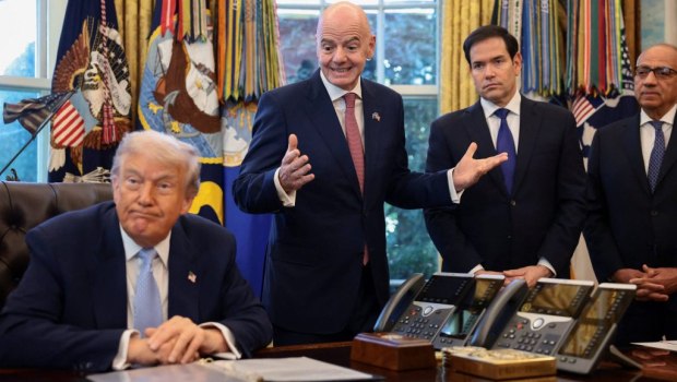 Η συγγνώμη του Τζιάνι Ινφαντίνο για το «φτηνό αστείο»