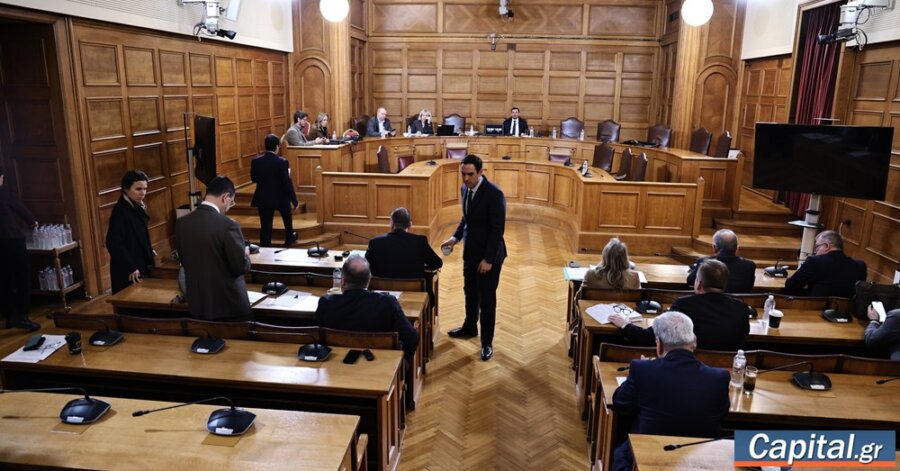 Η κοινοβουλευτική πλειοψηφία επέβαλε το...