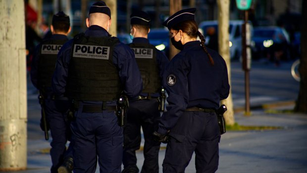 Γαλλία: Σε κρίσιμη κατάσταση καθηγήτρια γυμνασίου - Δέχθηκε επίθεση με μαχαίρι από μαθητή