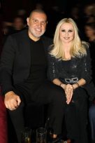 Η Μάγδα Τσέγκου μαζί με τον σύντροφό της, Πέτρο Κελέση στο NOX - Σπάνια κοσμική εμφάνιση