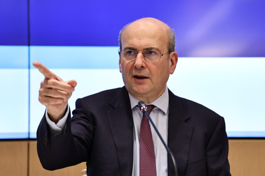 Χατζηδάκης; Οι 14 παρεμβάσεις κατά της γραφειοκρατίας - Τι αλλάζει στο Δημόσιο - Οικονομικός Ταχυδρόμος