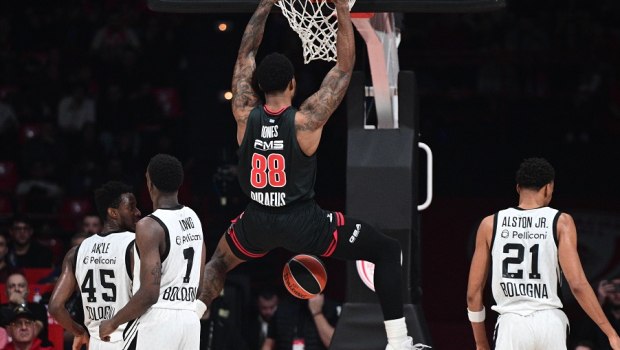 Ολυμπιακός – Βίρτους Μπολόνια 109-77: Καταιγιστικός, με ασταμάτητους Βεζένκοφ - Ντόρσεϊ!