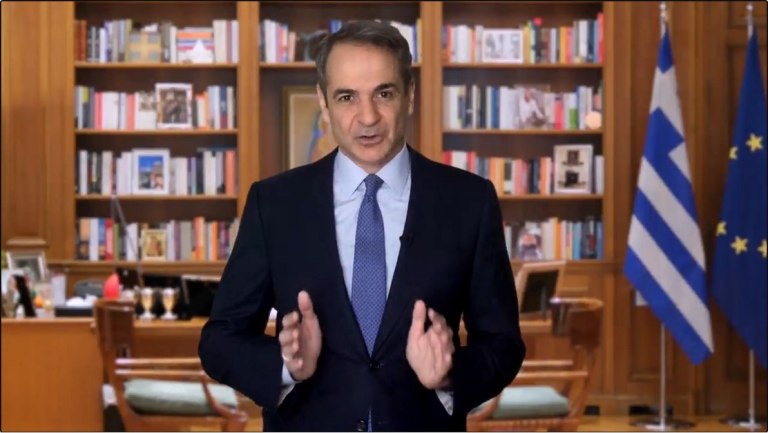 Μητσοτάκης: Προσπάθεια αλλαγής ατζέντας με τη συνταγματική αναθεώρηση – Ζητά «συνεννόηση χωρίς δογματισμούς»