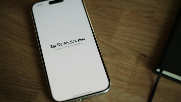 Washington Post: Ο εκδότης της, Γουίλ Λιούις, αφού απέλυσε το ένα τρίτο των εργαζομένων, παραιτήθηκε