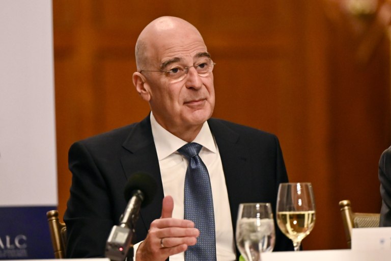 Δένδιας για την Παγκόσμια Ημέρα Ελληνικής Γλώσσας: Ταυτοτικό στοιχείo και απόδειξη της ιστορικής μας συνέχειας