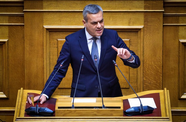 Μαμουλάκης: Τράπεζες και funds εισέπραξαν παράνομα χρήματα από δανειολήπτες - Η κυβέρνηση τι θα κάνει;