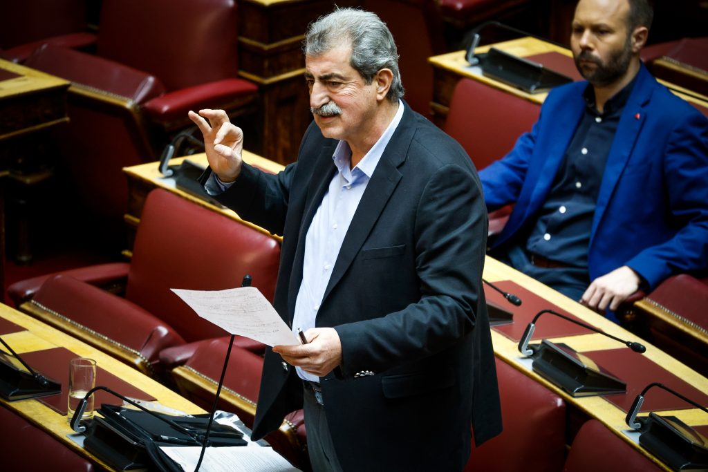 Πολάκης από Βουλή: «Χυδαία και προκλητική η αίτηση άρσης ασυλίας μου – Έχω καταρρίψει το ρεκόρ Γκίνες»