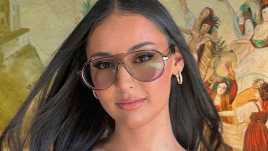 Klavdia: Παντρεύεται η τραγουδίστρια; Το μονόπετρο που πυροδότησε τις φήμες και ο νέος της σύντροφος