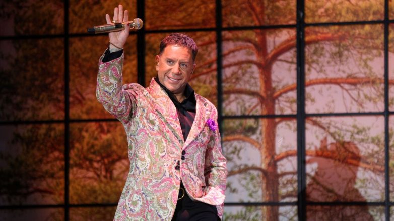 Γιώργος Μαζωνάκης: Μεταφέρθηκε εσπευσμένα σε ιδιωτική κλινική του Πειραιά