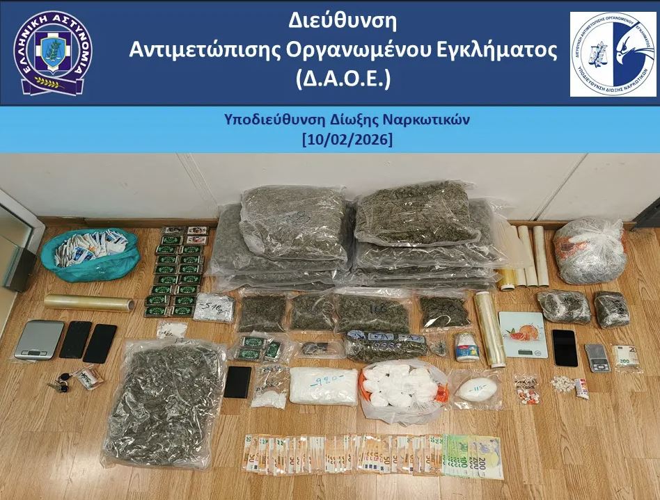 Αττική: Τρεις συλλήψεις για διακίνηση ναρκωτικών - Κατασχέθηκαν 14 κιλά κάνναβης και δύο κιλά κοκαΐνης