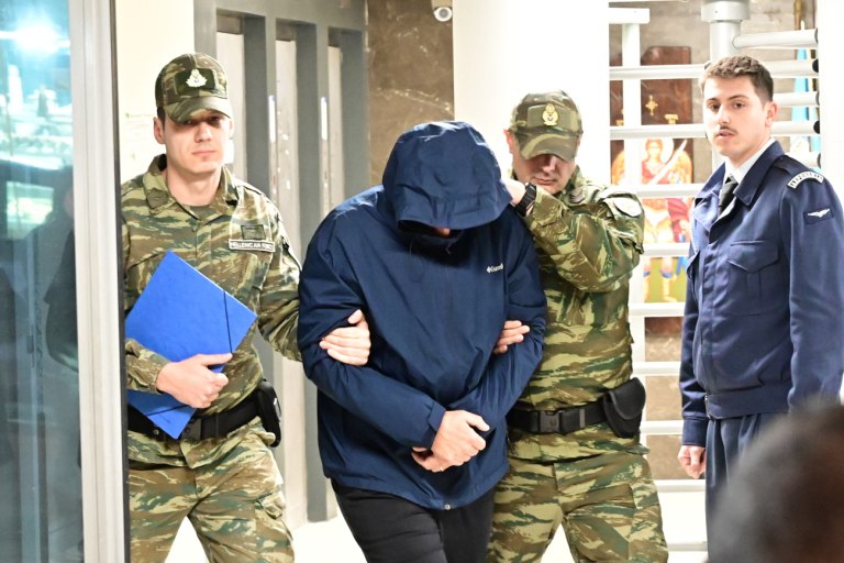 Κατασκοπεία στις Ένοπλες Δυνάμεις: Τι μπορεί να φέρει η αφαίρεση της Ελληνικής Ιθαγένειας