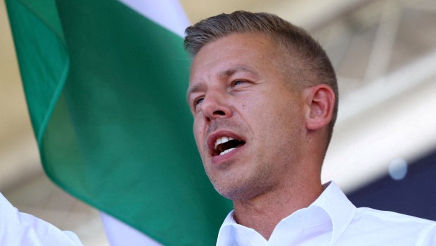 Ουγγαρία: Ο ηγέτης της αντιπολίτευσης κατηγορεί τον Όρμπαν ότι «του έστησε παγίδα» με ερωτικό βίντεο