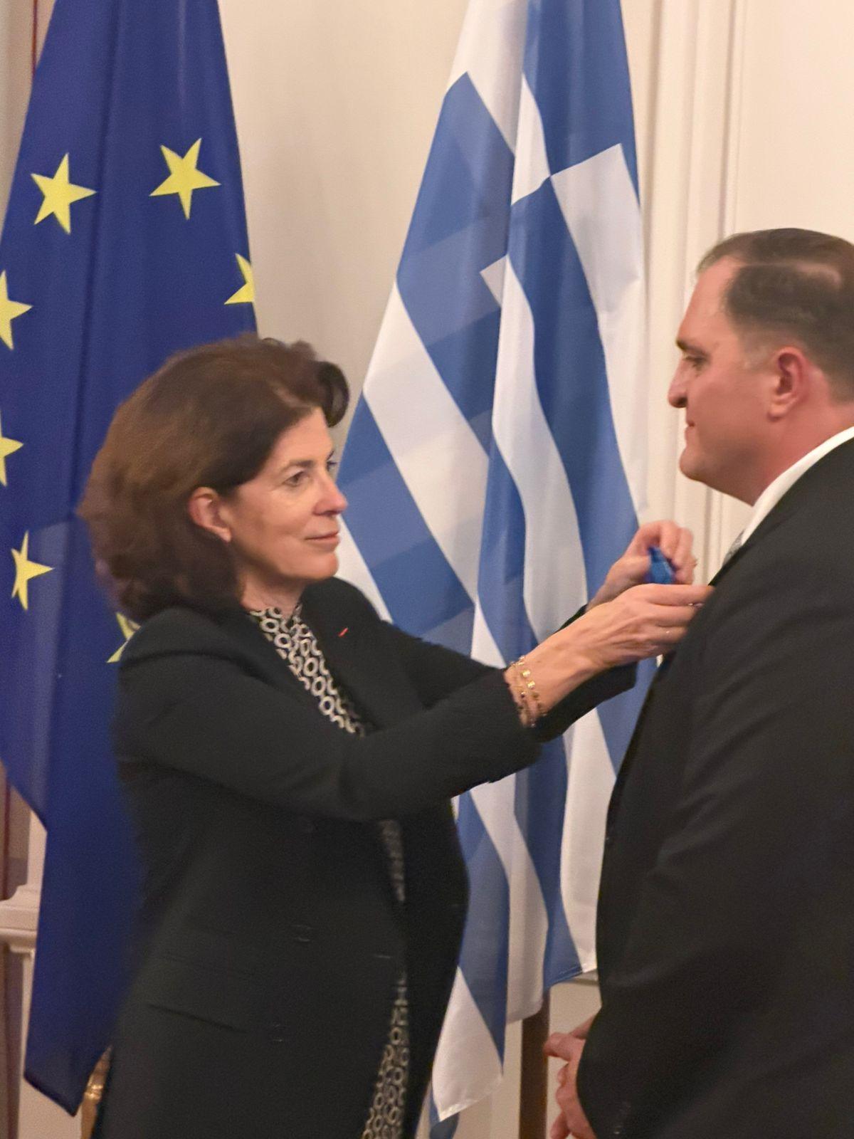 Πιτσιλής: Χρίστηκε Ιππότης του Εθνικού Τάγματος Αξίας της Γαλλικής Δημοκρατίας - Οικονομικός Ταχυδρόμος