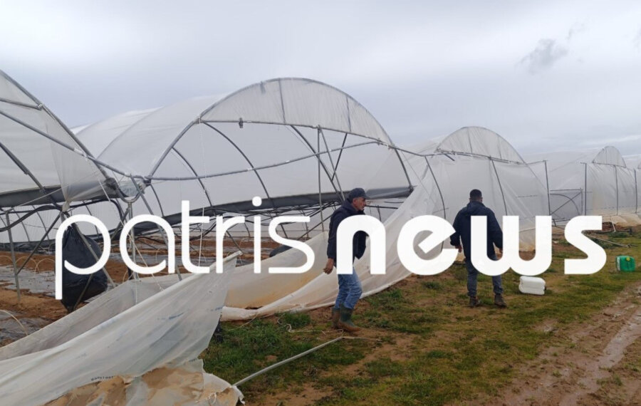 εικόνα που δείχνει τις εκτεταμένες ζημιές στα θερμοκήπια παραγωγής καρπουζιού στο Μπόρσι