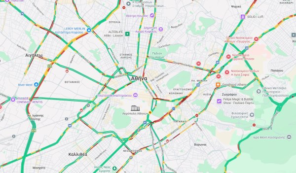 Ο καλός καιρός μπλόκαρε τους δρόμους - Πού υπάρχουν προβλήματα