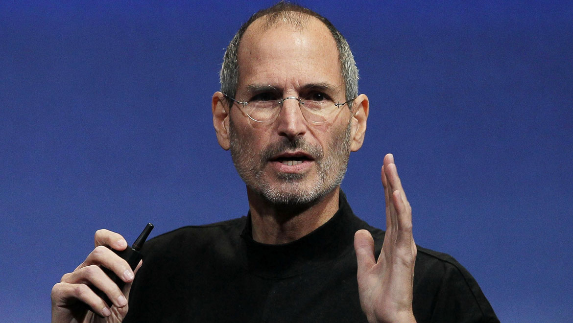Steve Jobs: Η φράση που αντικατέστησε το «συγγνώμη» και αποκαλύπτει υψηλό EQ