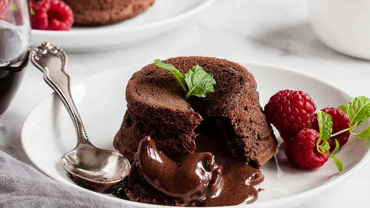 Valentine's Day: Σοκολατένια lava cakes σε 45’ – 100% vegan
