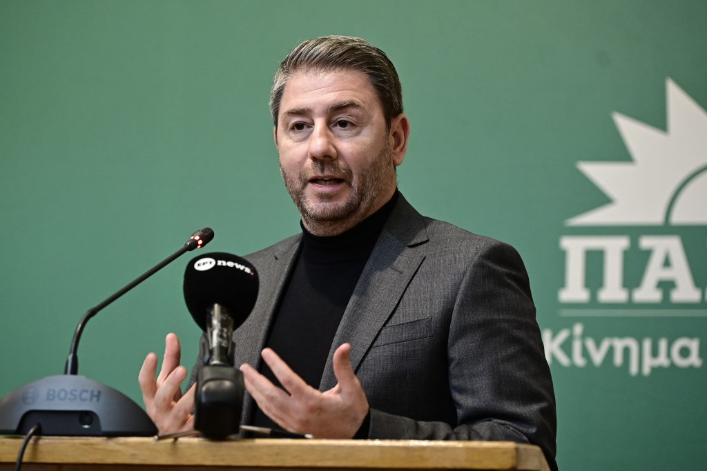 ΠΑΣΟΚ: Από τις τριβές στις προειδοποιήσεις