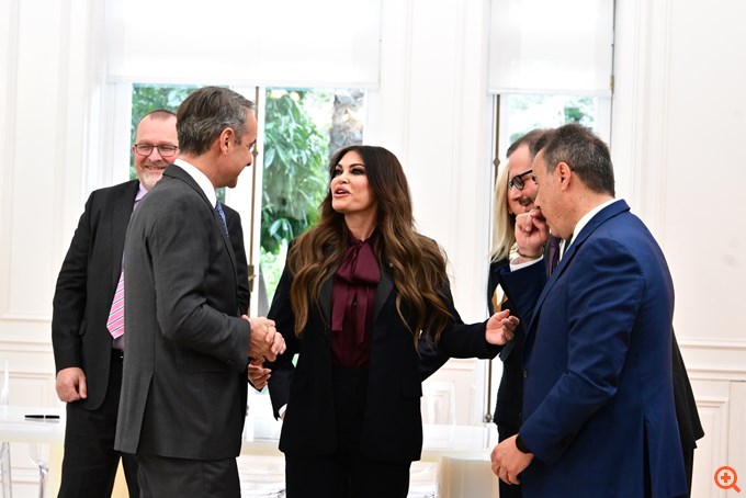 Έπεσαν οι υπογραφές με Chevron - HelleniQ Energy για εκμετάλλευση υδρογονανθράκων σε Πελοπόννησο και Κρήτη