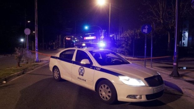 Σπάτα: Ο Χρήστος Μαυρίκης πυροβόλησε με καραμπίνα και ταμπουρώθηκε στο σπίτι του