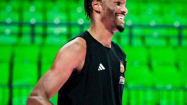 Ο Χέιζ-Ντέιβις για τον λόγο που προτίμησε τον Παναθηναϊκό – Τι του είπε ο Αταμάν