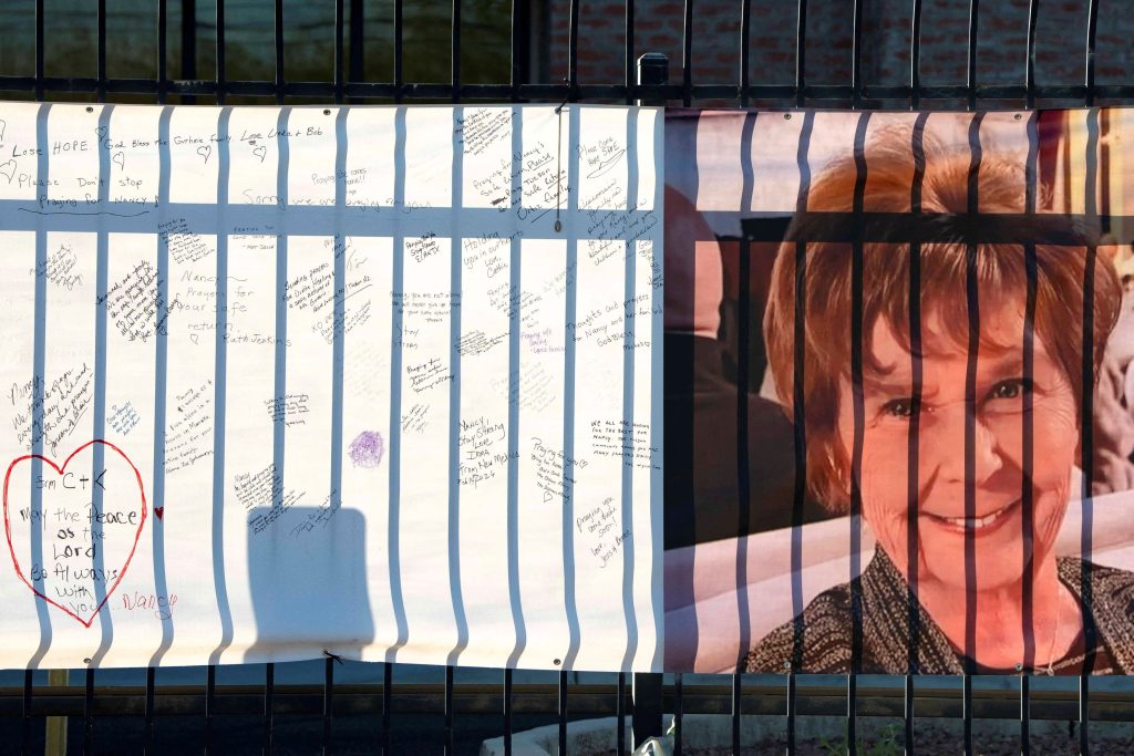 H δημοσιογράφος του NBC Σαβάνα Γκάθρι απηύθυνε νέα έκκληση για την αγνοούμενη μητέρα της – Το FBI εξετάζει DNA από γάντι που βρήκε