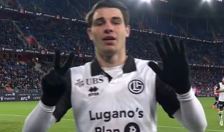 O Κούτσιας σκόραρε στην Ελβετία και αφιέρωσε το γκολ στους αδικοχαμένους οπαδούς του ΠΑΟΚ (vid)