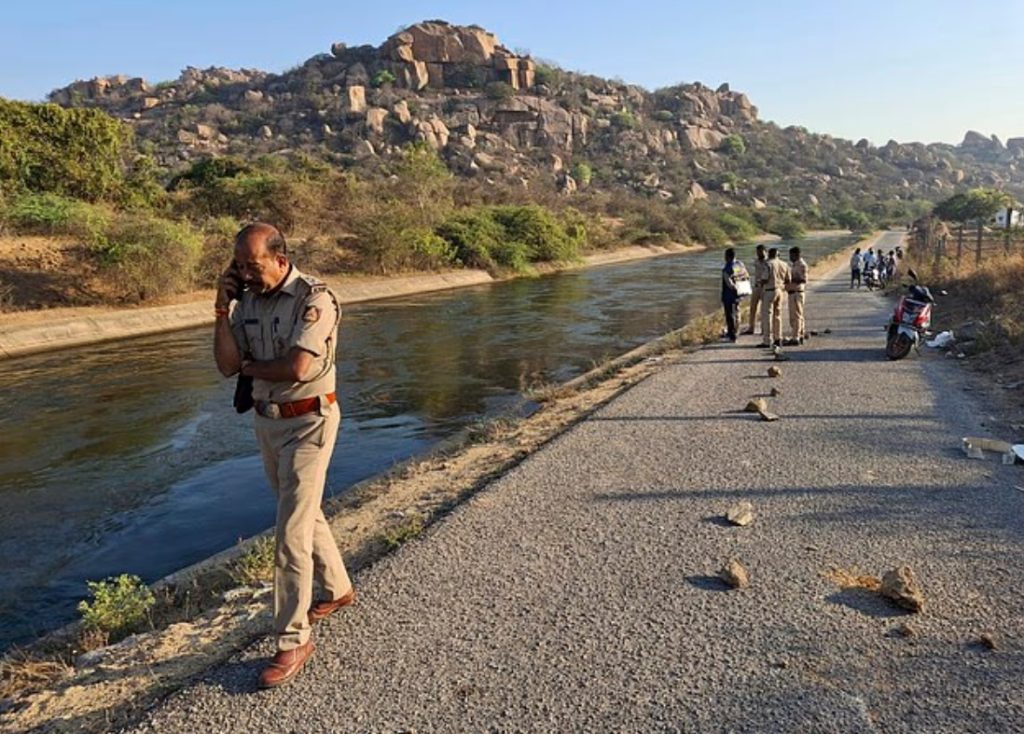 Τρόμος στην Ινδία: Τρεις άνδρες βίασαν ομαδικά δύο τουρίστριες και σκότωσαν άνδρα που ήταν μαζί τους
