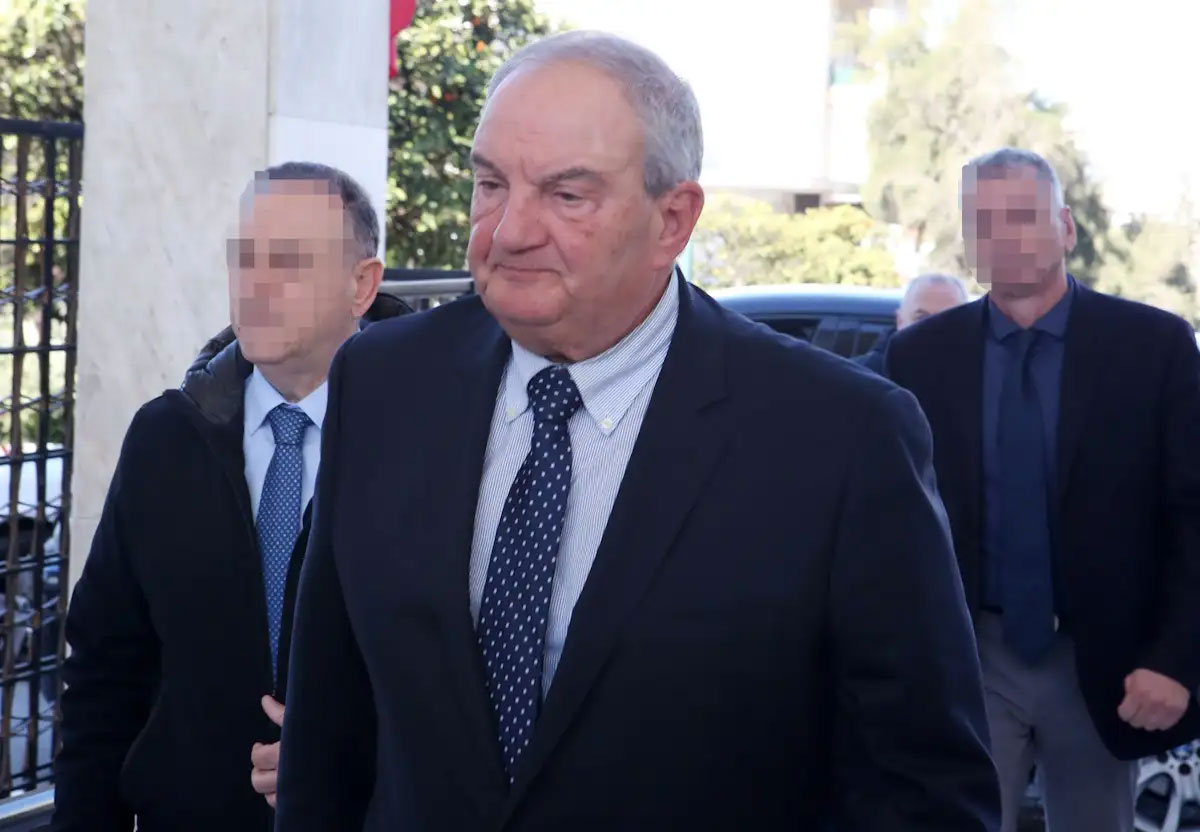 Το τελευταίο «αντίο» στην Άννα Ψαρούδα – Μπενάκη – Πλήθος πολιτικών στην κηδεία της