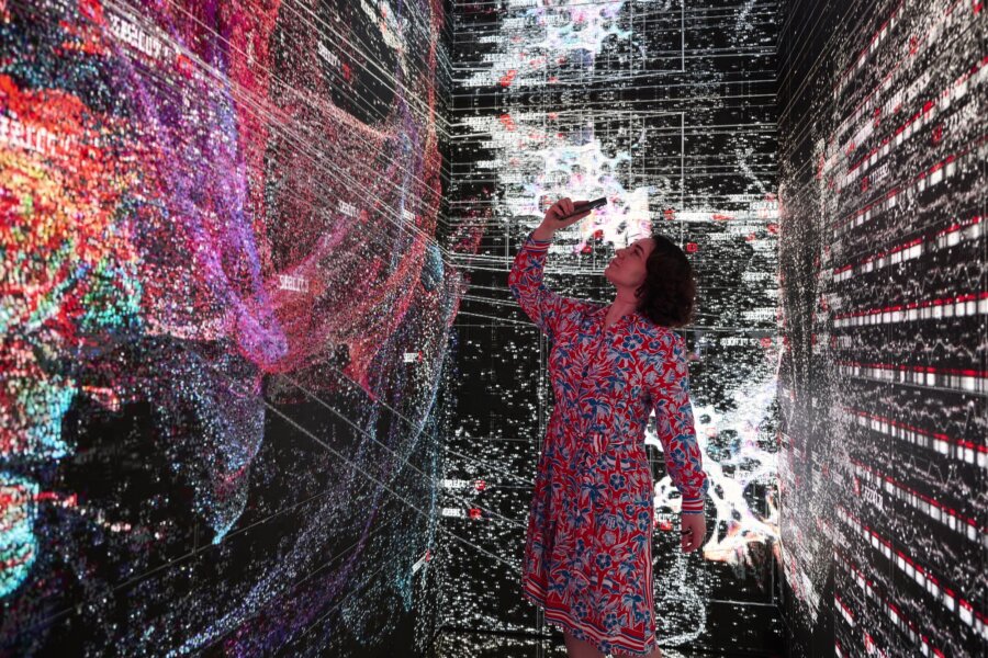 Στην εποχή του TikTok, η προσοχή μας εξελίχθηκε στο πολυτιμότερο νόμισμά μας