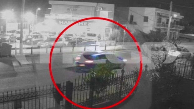 Νέα Πέραμος: Είχαν κλέψει το καμένο αυτοκίνητο από γιατρό υπό την απειλή όπλου